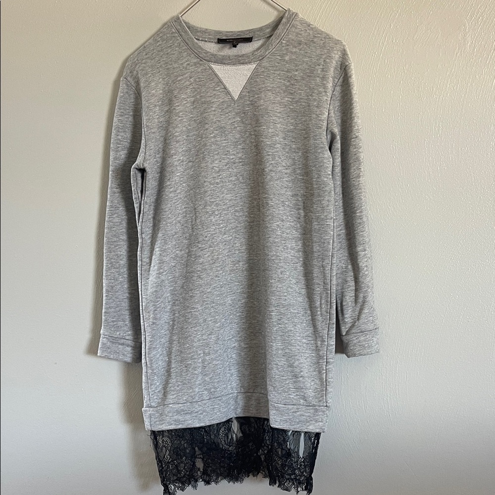 BCBGMAXAZRIA Gray Sweatshirt Dress XS Long Sleeve Lace Hem Casual Chic Pullover